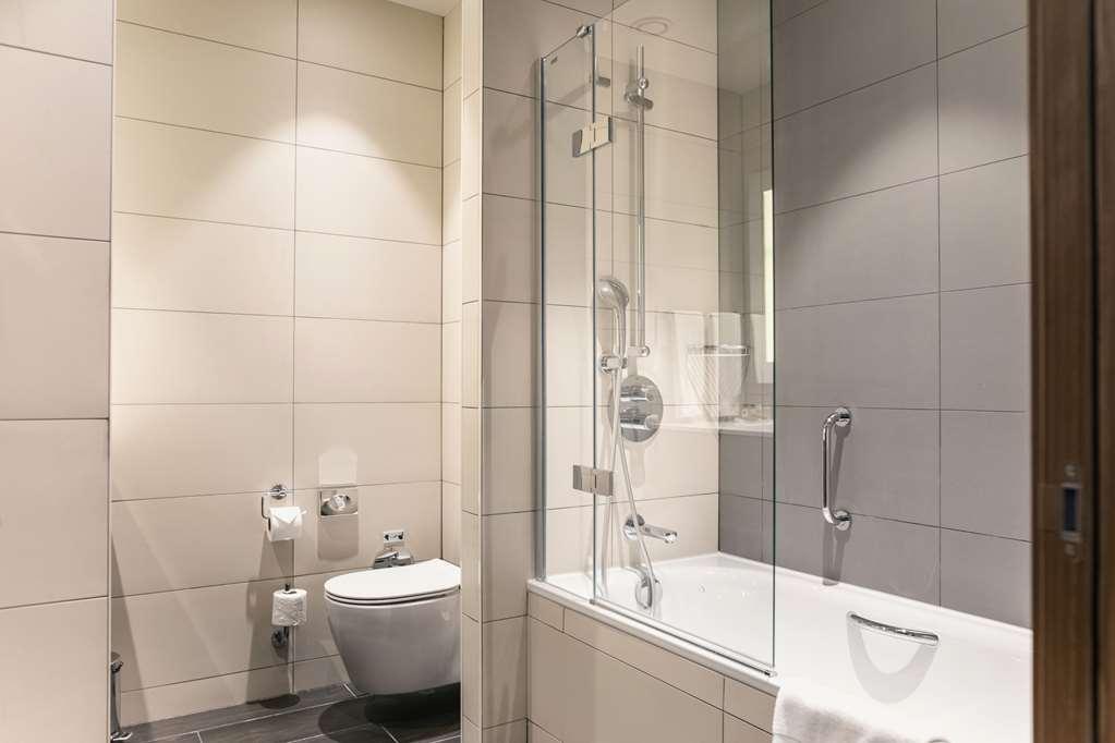 Hilton Garden Inn Tbilisi Chavchavadze Bagian luar foto